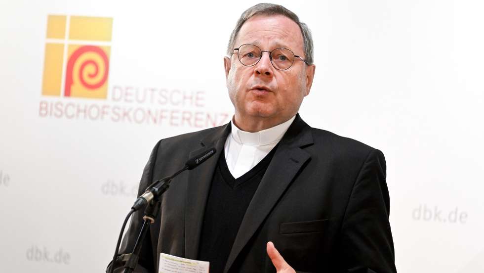 epa10207645 The Chairman of the German Bishops' Conference, Cardinal Georg Baetzing, speaks to the media during a press conference at the beginning of the autumn plenary assembly of the German Bishops' Conference, at the city palace in Fulda, Germany, 26 September 2022. The autumn plenary assembly of the German Bishops' Conference brings together the Catholic bishops from all German dioceses. The focal points of the consultations are the progress of the Synodal Way, the preparation of the ad-limina visit of the German bishops to Rome in November 2022, as well as the reorganization of the topic of sexual abuse of minors and adult charges.  EPA/SASCHA STEINBACH