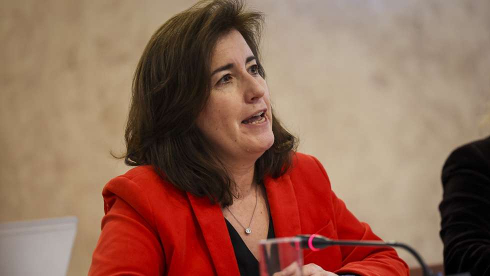 A ministra do Trabalho, Solidariedade e Segurança Social, Ana Mendes Godinho, durante a sua audição na Comissão de Trabalho, Segurança Social e Inclusão, sobre a aplicação da medida da gratuitidade das creches, na Assembleia da República, em Lisboa, 17 de janeiro de 2023. JOSÉ SENA GOULÃO/LUSA