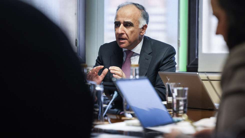 O presidente da Comissão do Mercado de Valores Mobiliários (CMVM), Luís Laginha de Sousa, intervém na apresentação dos objetivos definidos para a atuação da CMVM em 2023, na sede em Lisboa, 15 de fevereiro de 2023. TIAGO PETINGA/LUSA