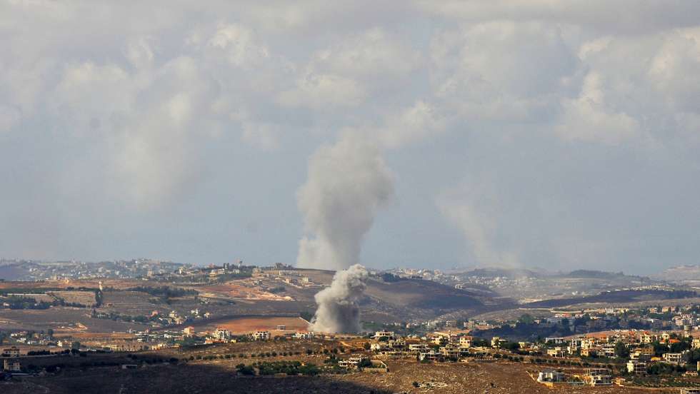 epa11620781 Smoke billows from the site of Israeli airstrikes near Lebanese villages, as seen from Marjaayoun, southern Lebanon, 23 September 2024. According to the Lebanese National News Agency (NNA), Israeli aircraft have reportedly carried out a number of bombings on communities in the Marjayoun district in the Nabatieh Governorate of Lebanon, including Taybeh, Houla, Tallouseh, Kfarkela, Mays al-Jabal, Khiyam and Bani Hayan. The Israeli military urged civilians in areas where Hezbollah operates to leave, saying they launched 'extensive' airstrikes on Hezbollah targets in Lebanon on 23 September 2024. According to Lebanon's Ministry of Health, at least 182 people have been killed and more than 720 others injured following continued Israeli airstrikes on southern Lebanese towns and villages since 23 September morning.  EPA/STRINGER