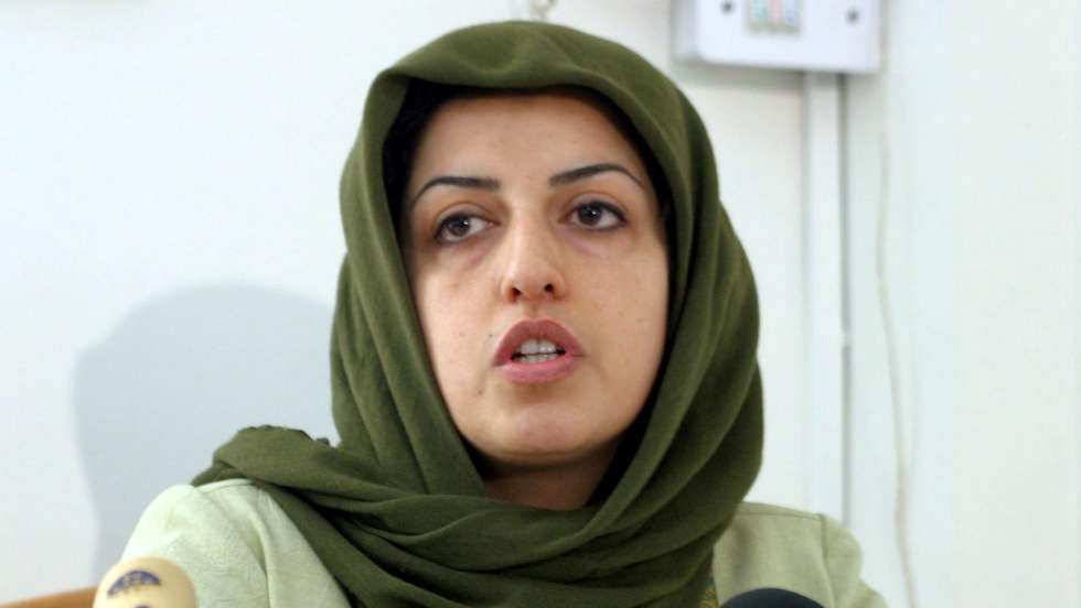 epa12587921 (FILE) - Iranian activist Narges Mohammadi speaks during the first-ever conference on human rights violations at the Human Rights Centre in Teheran, Iran, 17 January 2005  (reissued 12 December 2025). Narges Mohammadi, Nobel Peace Prize laureate in 2023, was arrested by security forces during a memorial ceremony for late lawyer Khosrow Alikordi, according to verified reports, citing the Narges Foundation.  EPA/ABEDIN TAHERKENAREH