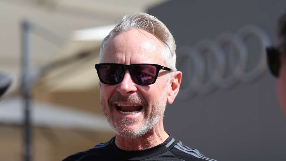 epa12726235 Audi team principal Jonathan Wheatley attends Formula 1 pre-season testing at Bahrain International Circuit in Sakhir, Bahrain, 11 February 2026.  EPA/ALI HAIDER