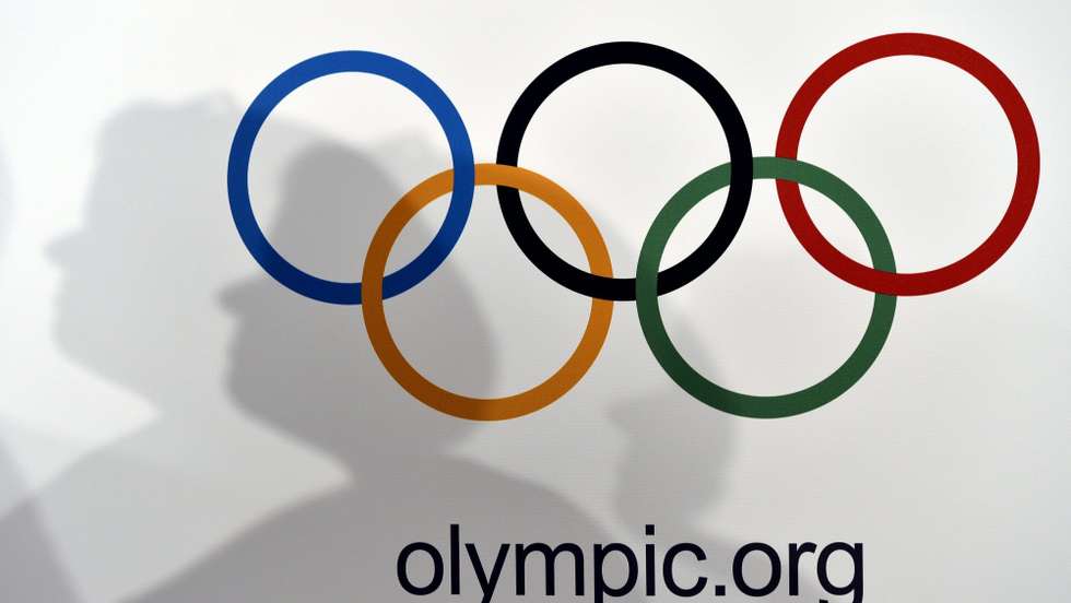 Comité Olímpico Internacional disse que "nenhum atleta deve ser banido da competição apenas com base no seu passaporte"