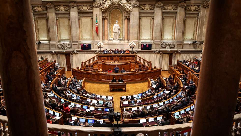 O primeiro-ministro, António Costa, intervém durante o debate preparatório do Conselho Europeu, na Assembleia da República, em Lisboa, 19 de outubro de 2022. CARLOS ALMEIDA/LUSA