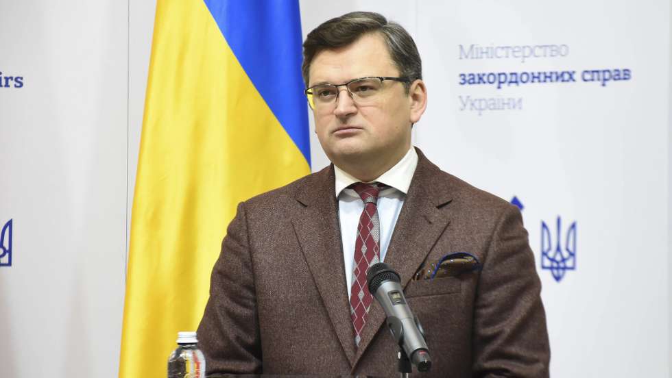epa09741010 A handout picture provided by the Ukrainian Foreign Minister press service shows Ukrainian Foreign Minister Dmytro Kuleba speaking during a joint press conference with his Spanish counterpart in Kiev (Kyiv), Ukraine, 09 February 2022. Albares arrived in Ukraine to express solidarity amid escalations on the Ukraine-Russian border.  EPA/SOPHIA SHOVIKOVA HANDOUT HANDOUT HANDOUT EDITORIAL USE ONLY/NO SALES