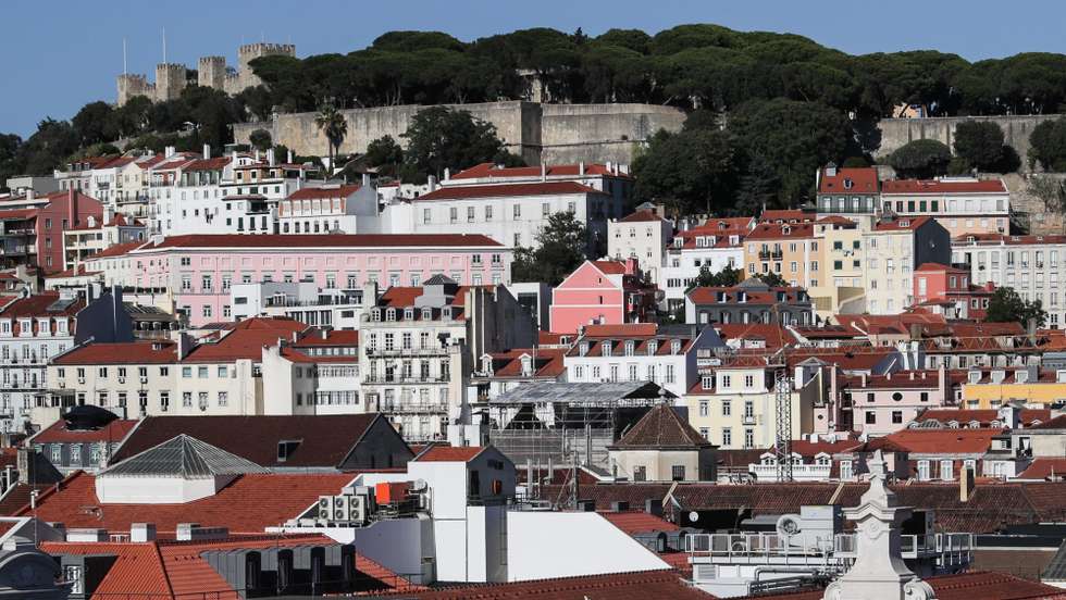 Vista geral da cidade de Lisboa com Castelo de São Jorge, 08 de novembro de 2021. TIAGO PETINGA/LUSA