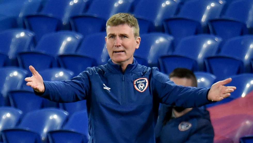 epa08822705 Ireland&#039;s manager Stephen Kenny during the UEFA Nations League soccer match between Wales and Ireland at the Cardiff City stadium in Cardiff, Britain, 15 November 2020.  EPA/PETER POWELL