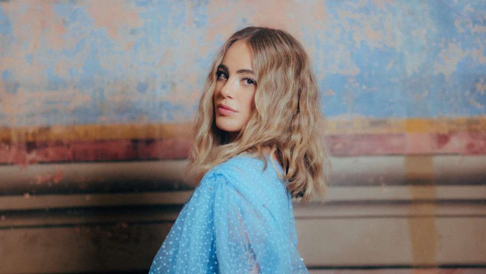 Gisela João editará em abril o seu terceiro disco e o primeiro nos últimos 5 anos (o antecessor, nua, saiu em 2016)