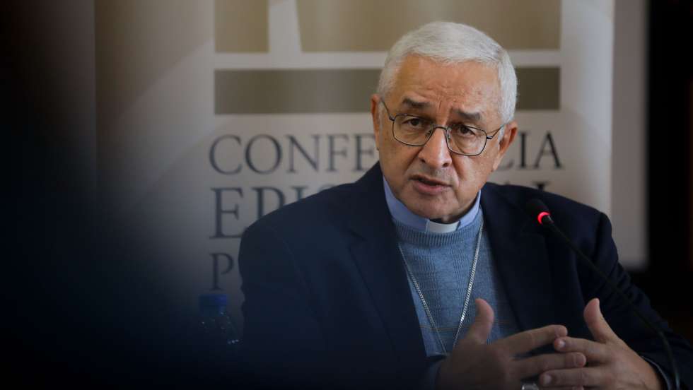 Dom José Ornelas Carvalho, presidente da Conferência Episcopal Portuguesa (CEF), participa na conferência de imprensa relativa aos trabalhos da 201.ª Assembleia Plenária da Conferência Episcopal Portuguesa que decorreu esta semana no Santuário de Fátima, 11 de novembro de  2021. PAULO CUNHA/LUSA