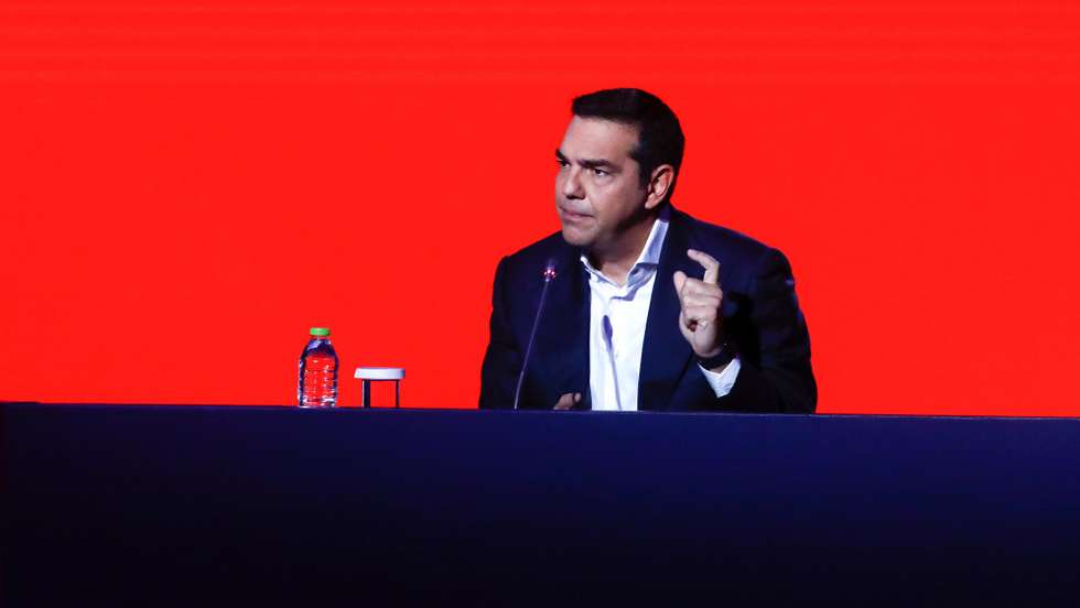 epa09476101 Alexis Tsipras, leader of the Greek main opposition party Syriza, speaks at a press conference during the last day of the 85th Thessaloniki International Fair in Thessaloniki, Greece, 19 September 2021. The theme of this year's edition was Past, Present, and Future, in the framework of the 200th anniversary since the Greek Revolution. The 85th edition of the Thessaloniki International Fair runs from 11 through 19 September 2021.  EPA/ACHILLEAS CHIRAS