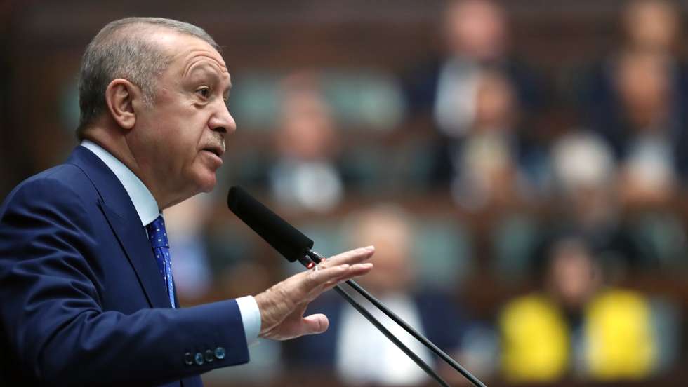 epa09954932 A handout photo made available by the Turkish President’s Press Office shows Turkish President and leader of the Justice and Development Party (AKP) Recep Tayyip Erdogan (C) speaking during their party group meeting, at the Turkish Grand National Assembly in Ankara, Turkey, 18 May 2022.  EPA/TURKISH PRESIDENT PRESS OFFICE HANDOUT  HANDOUT EDITORIAL USE ONLY/NO SALES