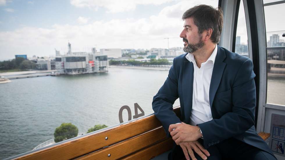 Tiago Pitta e Cunha, de 54 anos, foi distinguido pelo empenho "na luta pela necessária mudança de atitude" humana "em relação aos assuntos do Mar e dos Oceanos"
