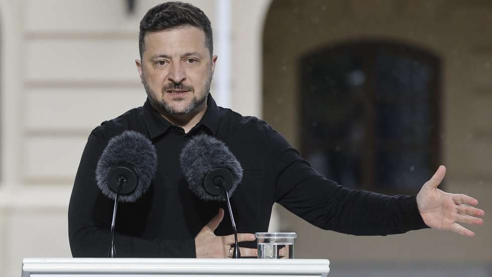"Onde Lenine caiu, Mazepa permanecerá firme", afirmou Zelensky.