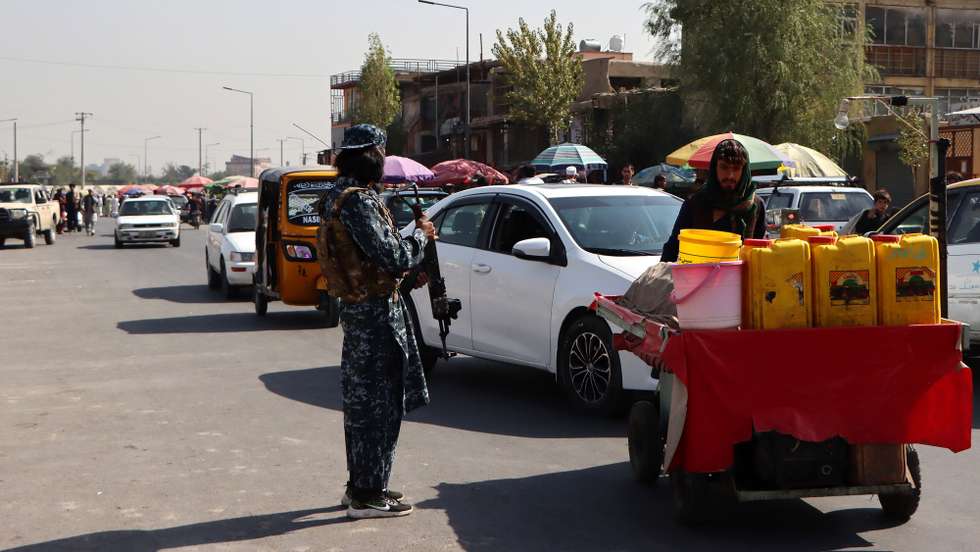 epa09447533 A general view of daily life after the Taliban took control of Kabul, Afghanistan, 04 September 2021. The Taliban on 02 September, said they have completed the consultation on government formation but were yet to decide who would head the new Afghan administration that they would announce very soon. The last group of US soldiers departed Kabul around midnight on 30 August 2021, ending the longest US war that began after the Sep.11, 2001 attacks in the United States.  EPA/STRINGER