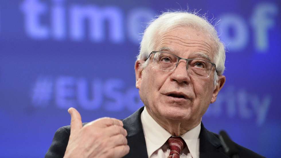 epa09065035 European Union foreign policy chief Josep Borrell holds a news conference in Brussels, Belgium, 10 March 2021, speaking on Syria's 10-year lasting conflict.  EPA/JOHANNA GERON / POOL