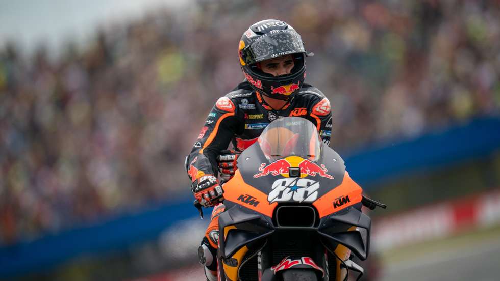 Miguel Oliveira regressou num bom plano ao Mundial de MotoGP, terminando com o sexto melhor registo as suas primeiras sessões de treinos livres em Silverstone