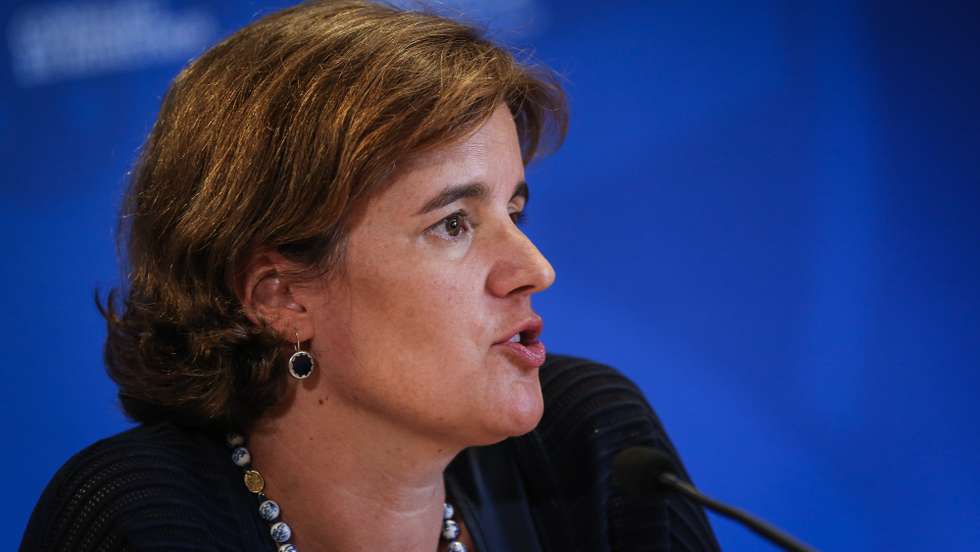 A ministra da Presidência, Mariana Vieira da Silva, fala aos jornalistas durante o briefing da reunião do Conselho de Ministros em Lisboa, 25 de agosto de 2022. RODRIGO ANTUNES/LUSA