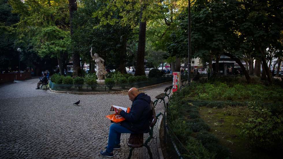 O INE reviu ainda ligeiramente em baixa a taxa de desemprego de janeiro de 2023 face à estimativa rápida que publicou no início do mês — de 7,1% para 7%
