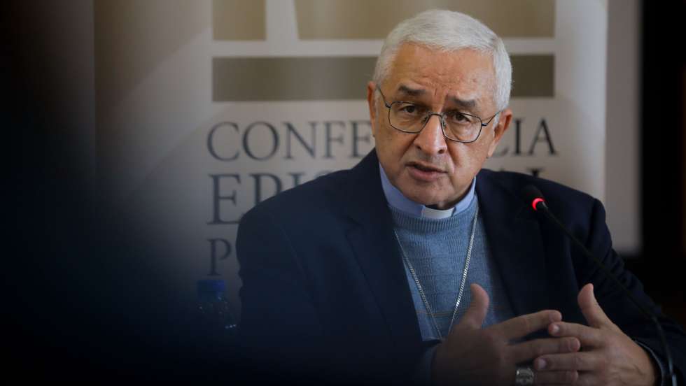 Dom José Ornelas Carvalho, presidente da Conferência Episcopal Portuguesa (CEF), participa na conferência de imprensa relativa aos trabalhos da 201.ª Assembleia Plenária da Conferência Episcopal Portuguesa que decorreu esta semana no Santuário de Fátima, 11 de novembro de  2021. PAULO CUNHA/LUSA