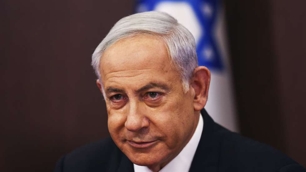 epa10555074 Israeli Prime Minister Benjamin Netanyahu looks on during a cabinet meeting at the Prime Minister's Office in Jerusalem, 02 April 2023.  EPA/RONEN ZVULUN / POOL