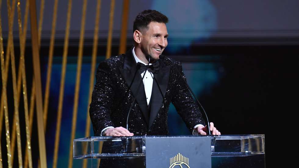 Lionel Messi, que este ano se transferiu do Barcelona para o PSG após ter ganho a Copa América, reforçou em Paris o estatuto de jogador com mais Bolas de Ouro