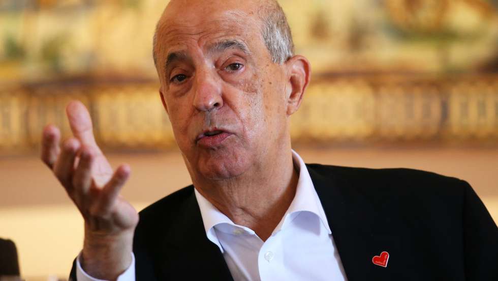 O comendador Joe Berardo, durante a apresentação à comunicação social do Museu Berardo Estremoz, dedicado ao azulejo, que abre ao público no dia 26 de julho com a exposição "800 Anos de História do Azulejo", Estremoz, 22 de julho de 2020. NUNO VEIGA/LUSA