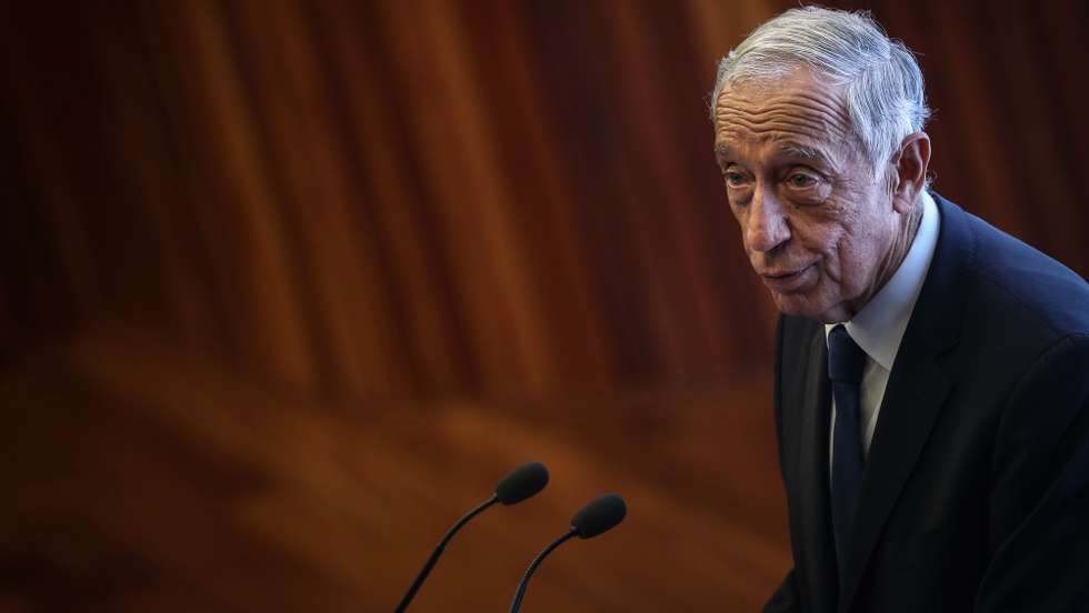 O Presidente da República, Marcelo Rebelo de Sousa, usa da palavra durante a sessão de encerramento da conferência “Recuperar a Saúde, já!”, promovida pela Convenção Nacional da Saúde (CNS), em Lisboa 26 de outubro de 2021.  RODRIGO ANTUNES/LUSA
