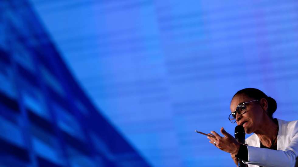 epa06934190 Brazil's presidential candidate Marina Silva speaks at a technology event in Sao Paulo, Brazil, 07 June 2018. Brazil will hold general elections in October, including the presidencial vote.  EPA/FERNANDO BIZERRA