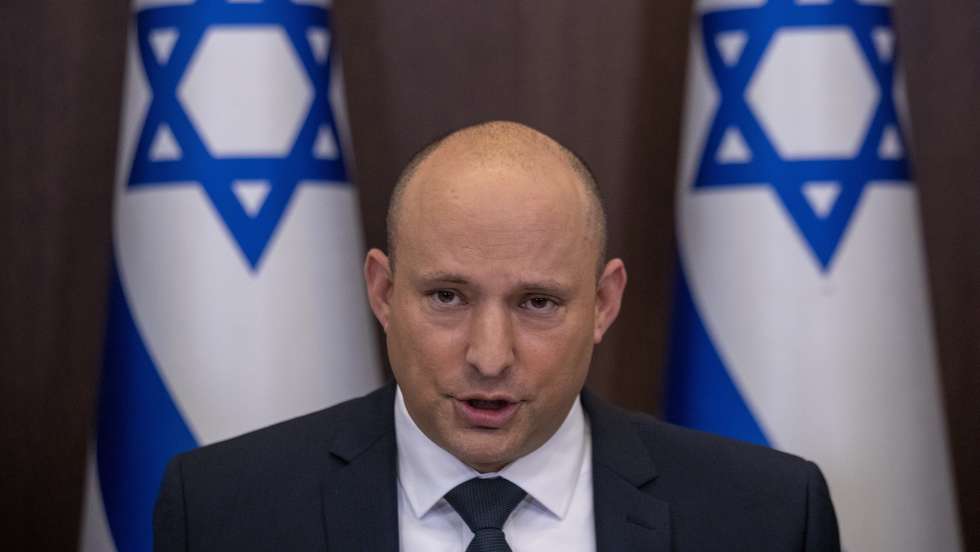 epa09581294 Israel’s Prime Minister Naftali Bennett arrives for a weekly cabinet meeting at his office in Jerusalem, 14 November 2021.  EPA/ARIEL SCHALIT / POOL POOL PHOTO