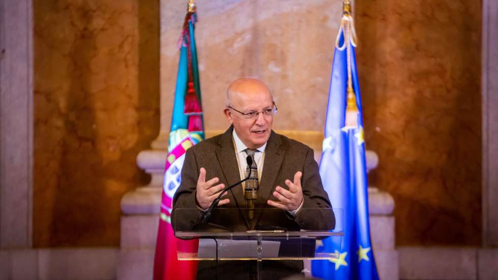 O ministro dos Negócios Estrangeiros, Augusto Santos Silva,  durante a  apresentação do Plano Indicativo da Ação Cultural Externa para 2022, no Palácio da Ajuda, em Lisoa 08 de fevereiro de 2022. JOSÉ SENA GOULÃO/LUSA