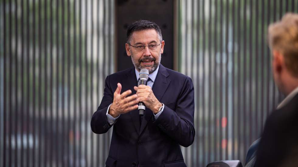 Josep Maria Bartomeu, antigo presidente do Barcelona, tem em mãos mais um caso na semana em que foi acusado de pagar a jornalistas para escreverem bem sobre a sua gestão