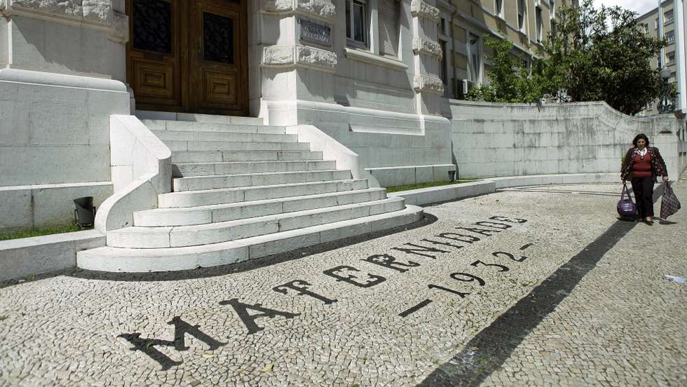 Presidente do Conselho Diretivo da ARSLVT garantiu que os hospitais privados "manifestaram total disponibilidade e abertura" para os momentos de dificuldade