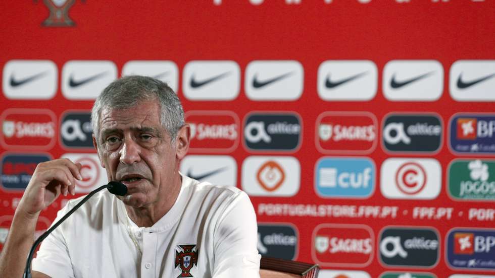 Fernando Santos, selecionador da seleção portuguesa masculina de futebol