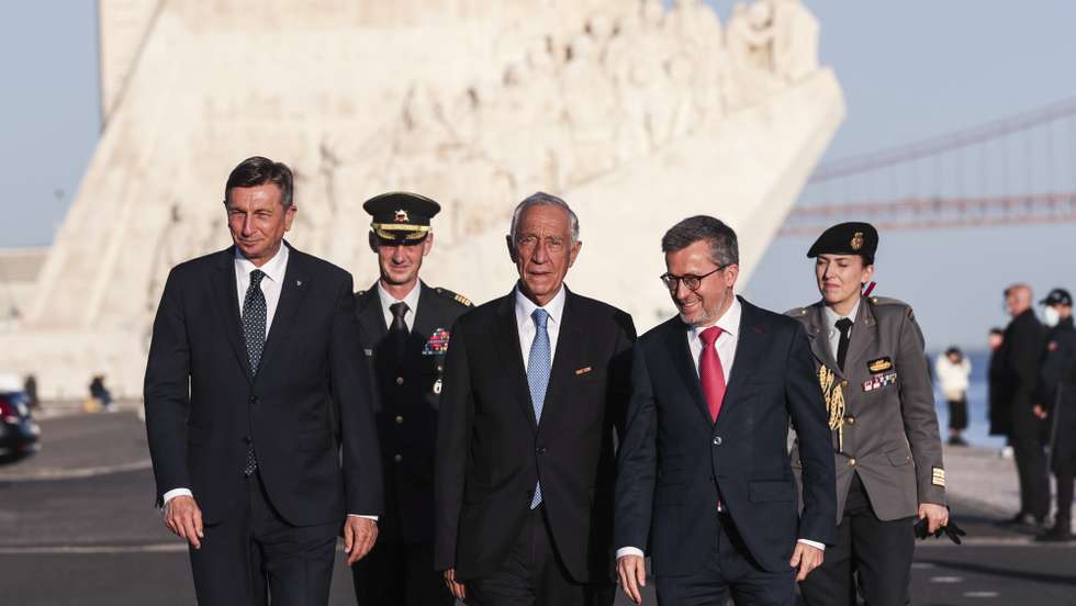 Portugal's President Marcelo Rebelo de Sousa (C) with Slovenia's President Borut Pahor (L) and Lisbon's mayor, Carlos Moedas (2R) at their arrival to inaugurate the bench alluding to friendship between Portugal and Slovenia at Belem, in Lisbon, Portugal, 14 February 2022. Borut Pahor is on a two-day official visit to Portugal. TIAGO PETINGA/LUSA