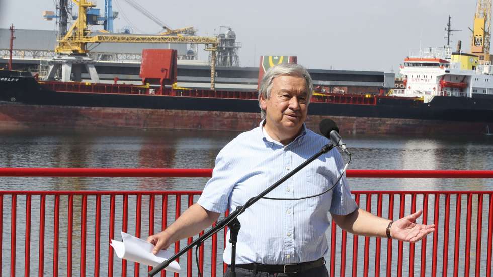 United Nations (UN) Secretary-General Antonio Guterres speaks to journalists at the end of his visit to the Odessa grain port at the end of a two-day stay in Ukraine, in Odessa, Ukraine, 19 August 2022. The port of Odessa is being used for the export of Ukrainian grain through the Ukraine-Russia agreement promoted by the UN and Turkey. MANUEL DE ALMEIDA/LUSA