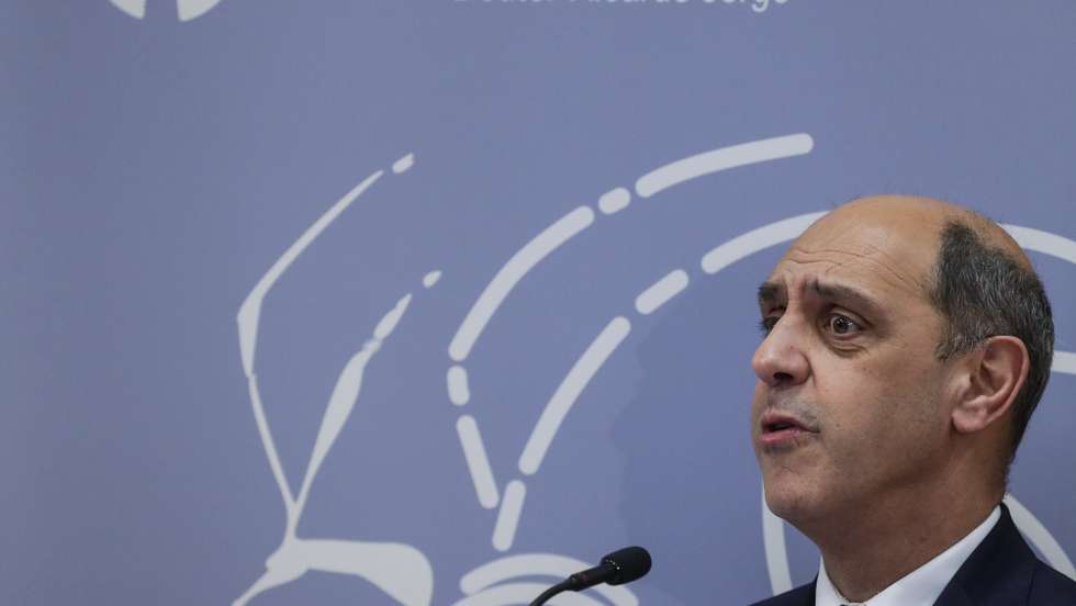O ministro da Saúde, Manuel Pizarro, fala durante as comemorações do aniversário da instituíção em Lisboa, 15 d novembro de 2022. TIAGO PETINGA/LUSA