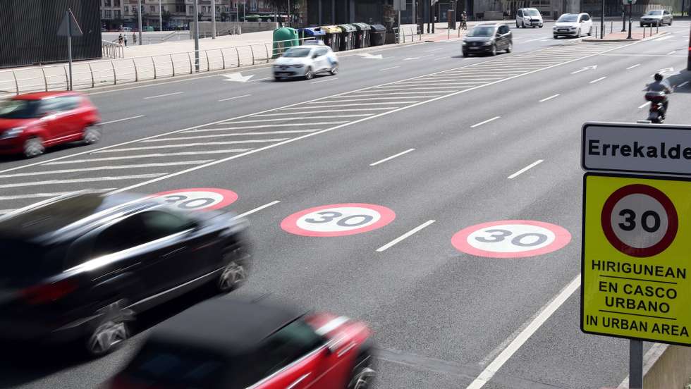 Os estudos citados pela imprensa espanhola indicam que a probabilidade de morrer no caso de se ser atropelado por um carro é de 15%
