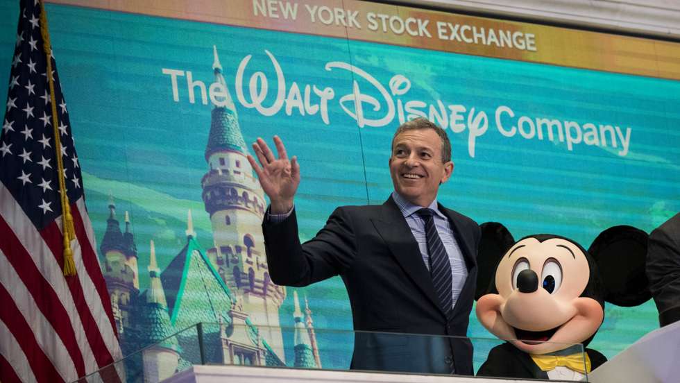 Bob Iger era o CEO quando, em 2016, a Disney estudou a compra do Twitter.