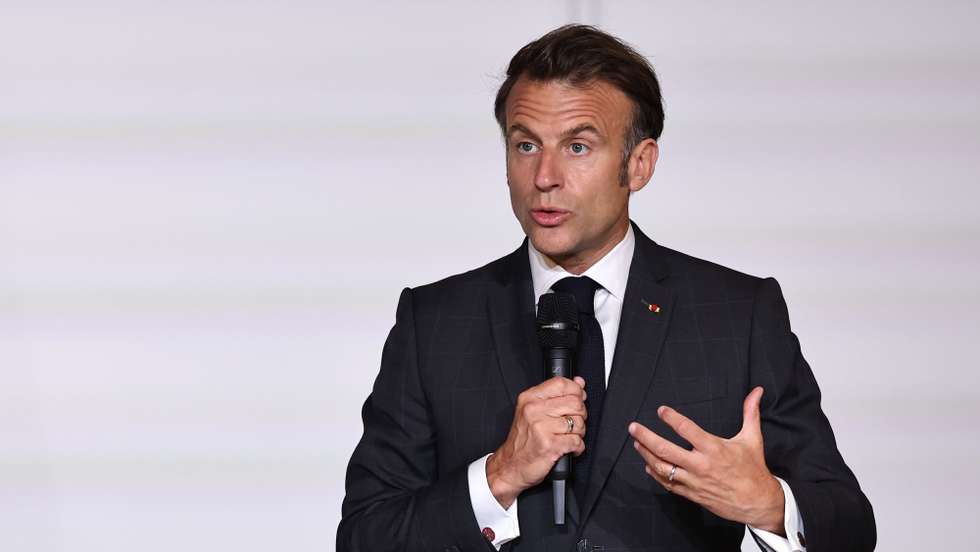 epa12122930 French President Emmanuel Macron speaks at the 'No to Bullying' award ceremony at the Elysee Palace in Paris, France, 21 May 2025. France's Ministry of National Education organizes each year the Non au harcelement (No to Bullying) contest in schools to raise awareness and promote values such as kindness and inclusion.  EPA/CHRISTOPHE PETIT TESSON / POOL