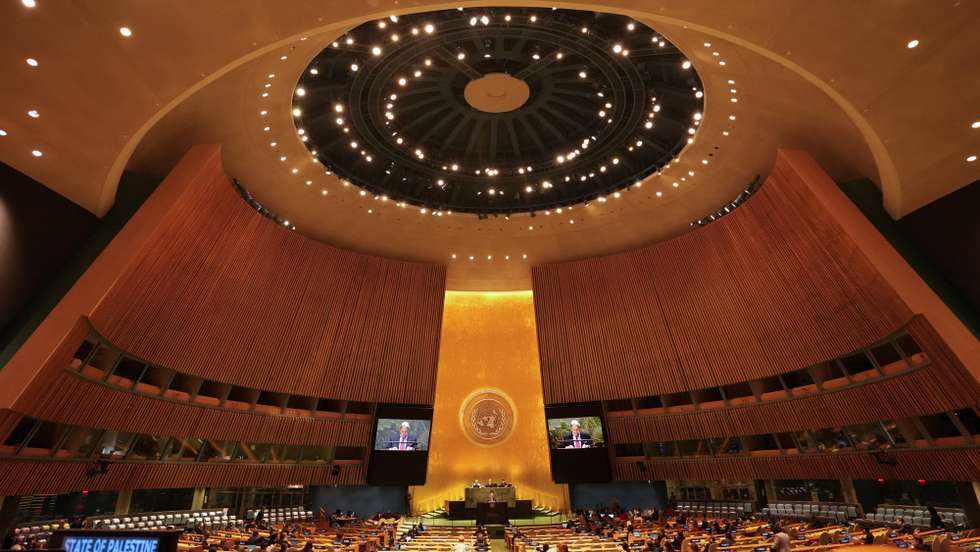epa11627528 Winston Peters, Deputy Prime Minister of New Zealand, speaks during the General Debate of the 79th session of the United Nations General Assembly at United Nations Headquarters in New York, New York, USA, 26 September 2024. The annual high-level General Debate gathers world leaders from 24 to 28 September, and 30 September under the theme, 'Leaving no one behind: acting together for the advancement of peace, sustainable development and human dignity for present and future generations'.  EPA/STEPHANI SPINDEL