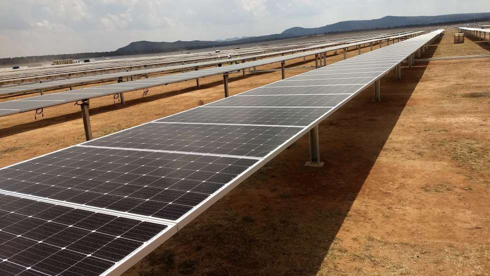 A Iberdrola estima que a construção poderia gerar "até 2.500 empregos, a maioria desempenhados por trabalhadores locais" e que a central seria um exemplo de convivência de novos empreendimentos renováveis com o património ambiental e as comunidades locais