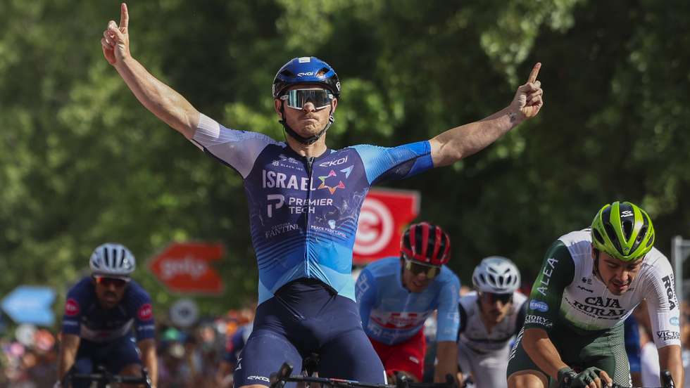 Australian rider Brady Gilmore of the Israel Premier Tech Academy team wins the fifth stage of the 86th Volta a Portugal over 155,5 km between Lamego and Viseu, Portugal, 11th August 2025.  TIAGO PETINGA/LUSA