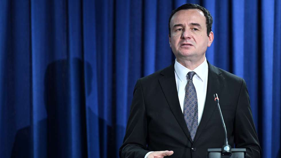 epa10725453 Kosovo's Prime Minister Albin Kurti during the press conference with Prime Minister of the Netherlands Mark Rutte and Luxembourg's Prime Minister Xavier Bettel after their meeting in Pristina, Kosovo, 04 July 2023. Prime Ministers Rutte and Bettel are on an official visit to Kosovo.  EPA/ARBEN LLAPASHTICA