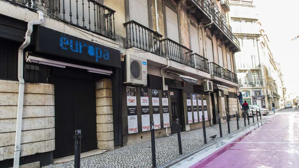 Empresa de origem francesa vai transformar o edifício num hotel
