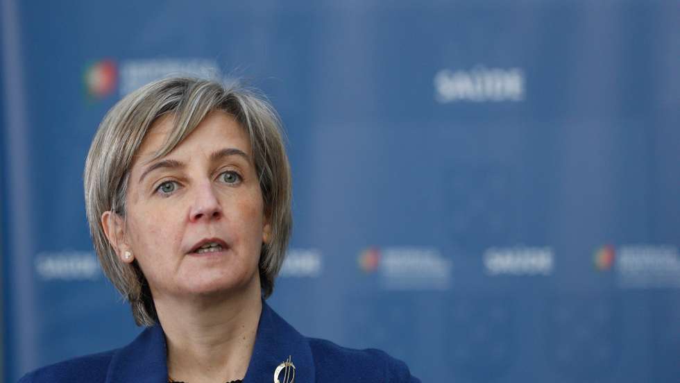 A ministra da Saúde, Marta Temido, fala aos jornalistas no final da XVIII sessão de apresentação sobre a “Situação Epidemiológica da covid-19, no Infarmed, em Lisboa, 23 de março de 2021. ANTÓNIO COTRIM/LUSA