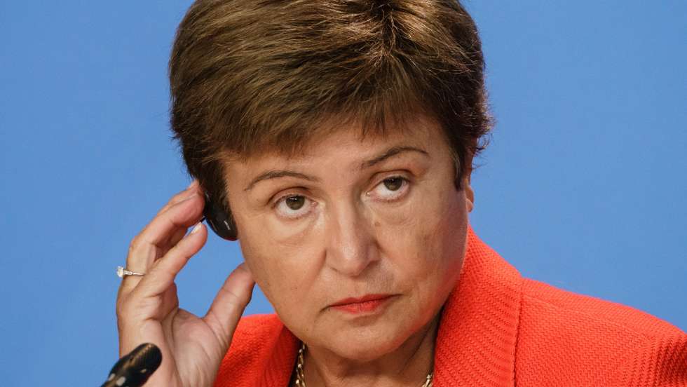 epa09431002 Managing Director of the International Monetary Fund (IMF) Kristalina Georgieva looks on during a press conference on the occasion of a meeting with economic and financial organizations in Berlin at the German chancellery in Berlin, Germany, 26 August 2021. German Chancellor Merkel and the chairmen of international economic and financial organizations met for a conversation.  EPA/CLEMENS BILAN / POOL