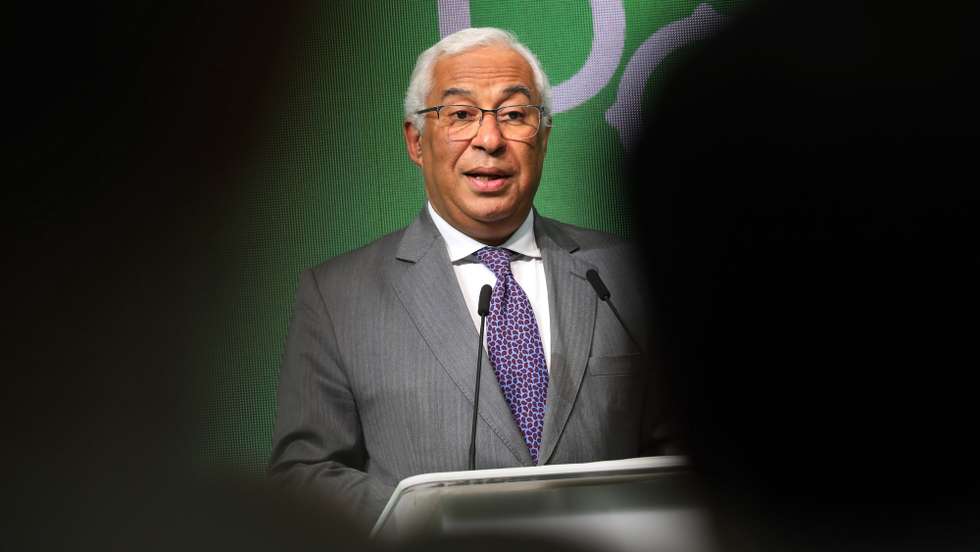 epa09985964 The Prime Minister of Portugal Antonio Costa delivers a speech before the opening walkabout at the Hannover Industry fair (Hannover Messe) in Hannover, Germany, 30 May 2022. About 2.500 exhibitors are expected for Germany’s biggest fair which opens on 30 May. Partner country in 2022 is Portugal.  EPA/FOCKE STRANGMANN