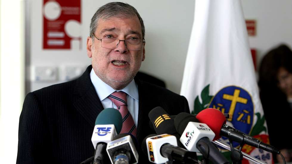 O provedor da Santa Casa da Misericórdia de Lisboa, Rui Cunha, discursa numa cerimónia em Lisboa a 20 de Março de 2008. MIGUEL A.LOPES/LUSA
