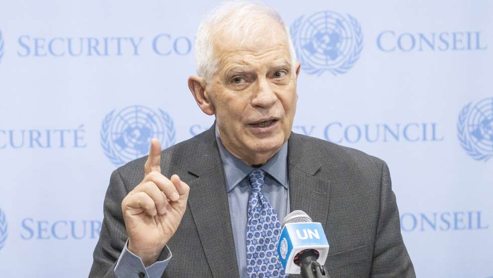 epa11216841 Josep Borrell, the High Representative of the European Union for Foreign Affairs and Security Policy, talks with reporters after addressing a United Nations Security Council meeting at the United Nations headquarters in New York, USA, 12 March 2024.  EPA/JUSTIN LANE