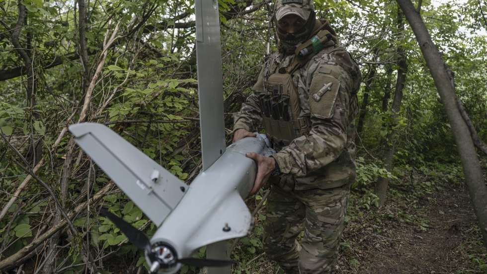 epa12127800 A handout picture made available by the press service of the 93rd Separate Mechanised Brigade of Ukrainian Armed Forces on 23 May 2025 shows a serviceman of the 93rd Kholodnyi Yar Separate Mechanised Brigade handling a drone on a frontline on the Druzhkivka district of Donetsk region, Ukraine, 22 May 2025 amid the ongoing Russian invasion. Russian troops entered Ukrainian territory on 24 February 2022, starting a conflict that has provoked destruction and a humanitarian crisis.  EPA/Press service of the 93rd Separate Mechanized Brigade HANDOUT  HANDOUT EDITORIAL USE ONLY/NO SALES